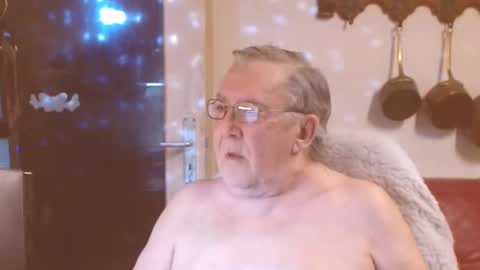 Snapshot of best127 chatting on 02/06/25, 07:18 jean online show from 02/06/25, 07:18