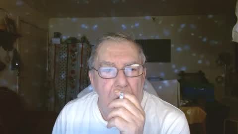 Snapshot of best127 chatting on 02/10/25, 08:42 jean online show from 02/10/25, 08:42