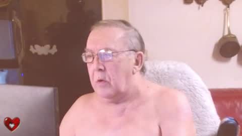 Snapshot of best127 chatting on 02/21/25, 08:27 jean online show from 02/21/25, 08:27