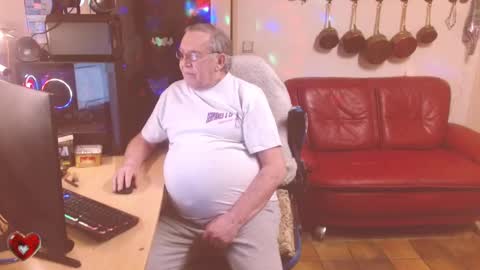 Snapshot of best127 chatting on 02/22/25, 05:46 jean online show from 02/22/25, 05:46