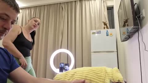 best_ass2000 online show from 04/28/26, 11:32