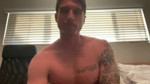 Snapshot of bestcoast35 chatting on 01/02/25, 10:11 Bestcoast3579 online show from 01/02/25, 10:11