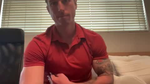 Snapshot of bestcoast35 chatting on 12/15/25, 05:50 Bestcoast3579 online show from 12/15/25, 05:50