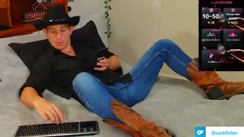 twitter zack1fisher online show from 09/22/25, 10:01