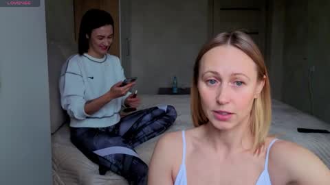 Snapshot of bestgirls2021 chatting on 04/19/26, 02:55 Hellen and Natali online show from 04/19/26, 02:55