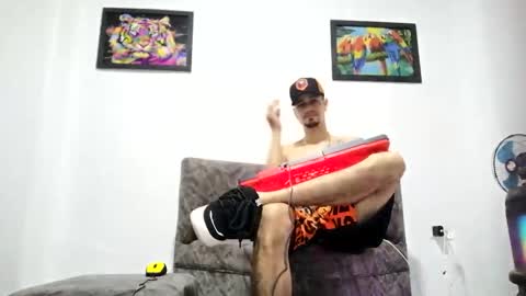 Andres online show from 03/10/25, 10:45