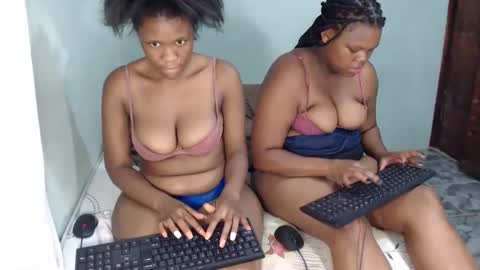 Snapshot of bestlia chatting on 12/05/24, 03:15 bestlia online show from 12/05/24, 03:15