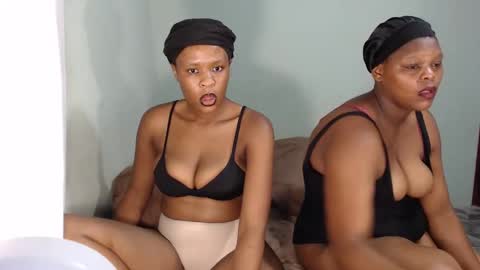 Snapshot of bestlia chatting on 12/15/24, 11:53 bestlia online show from 12/15/24, 11:53