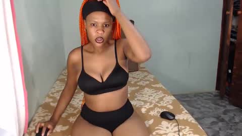 Snapshot of bestlia chatting on 01/26/25, 06:37 bestlia online show from 01/26/25, 06:37