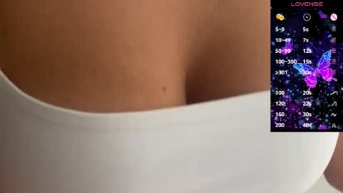 Teya online show from 10/08/25, 11:19