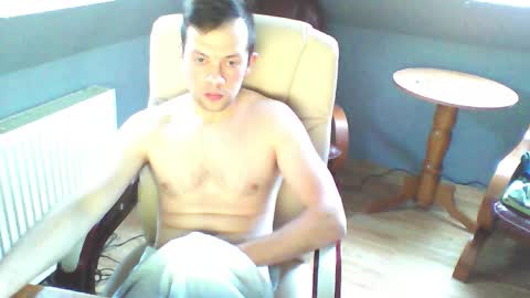 Snapshot of bestworld_ chatting on 01/08/26, 10:28 bestworld_ online show from 01/08/26, 10:28