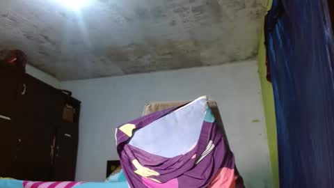 Snapshot of bethanywilsom chatting on 12/30/24, 12:20 Bethany Wilson online show from 12/30/24, 12:20