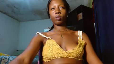 Snapshot of bethanywilsom chatting on 01/30/25, 03:19 Bethany Wilson online show from 01/30/25, 03:19