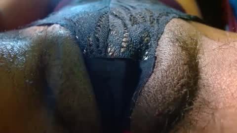 Snapshot of bethanywilsom chatting on 02/13/25, 02:52 Bethany Wilson online show from 02/13/25, 02:52