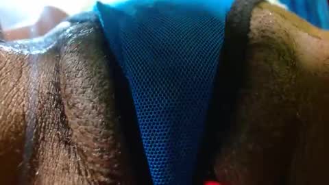 Snapshot of bethanywilsom chatting on 10/17/25, 01:35 Bethany Wilson online show from 10/17/25, 01:35