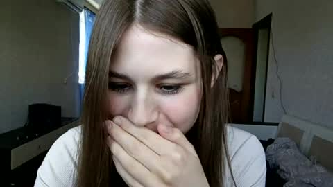 Leila online show from 06/09/26, 09:10
