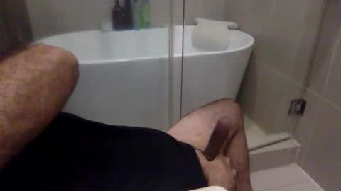 Snapshot of betoooox chatting on 05/09/26, 03:45 Virtual Gentleman online show from 05/09/26, 03:45