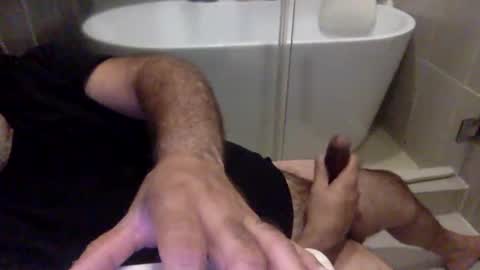 Snapshot of betoooox chatting on 05/17/26, 02:53 Virtual Gentleman online show from 05/17/26, 02:53