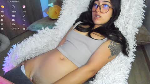 Snapshot of betsabe_butlers_ chatting on 02/08/25, 01:43 Automatic Espresso Coffee Maker50000tkns left online show from 02/08/25, 01:43