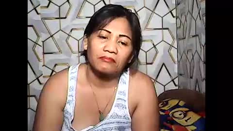 betty_83 online show from 05/04/26, 12:12