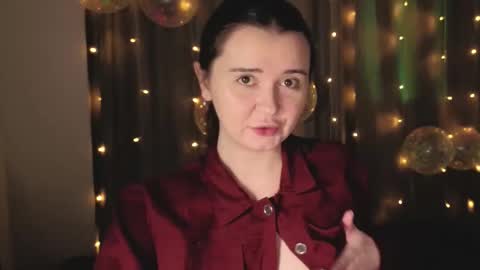 Snapshot of betty_boop_12 chatting on 12/14/25, 11:09 Betty online show from 12/14/25, 11:09