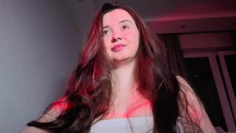 Snapshot of betty_boop_12 chatting on 02/15/26, 01:13 Betty online show from 02/15/26, 01:13