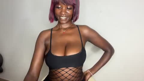 Snapshot of betty_fire_ chatting on 06/20/26, 08:44 Adah online show from 06/20/26, 08:44