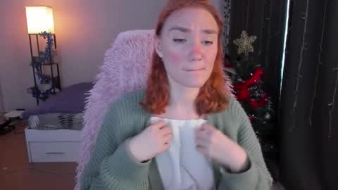 Snapshot of betty_witchy chatting on 01/08/26, 03:53 Dory make me happier online show from 01/08/26, 03:53