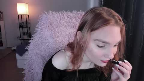 Snapshot of betty_witchy chatting on 02/22/26, 03:40 Dory make me happier online show from 02/22/26, 03:40