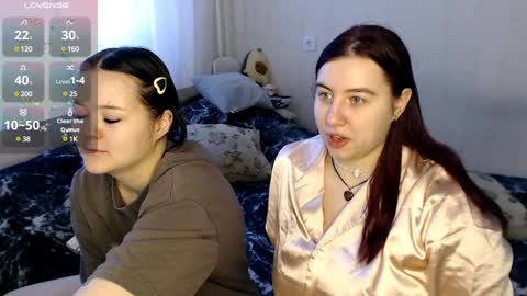 Snapshot of bettyandrich chatting on 01/11/25, 08:33 Betty and Rich online show from 01/11/25, 08:33