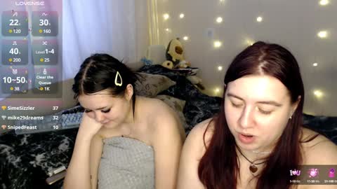 Snapshot of bettyandrich chatting on 01/11/25, 11:34 Betty and Rich online show from 01/11/25, 11:34