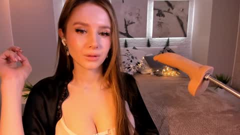 Betty online show from 01/05/25, 09:14