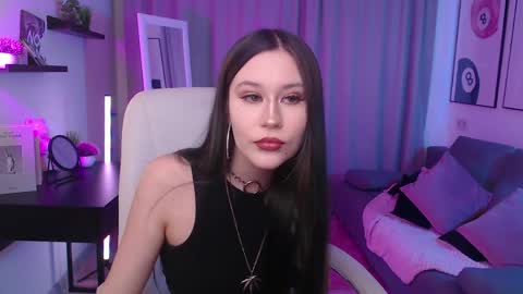 Snapshot of bety_white chatting on 06/01/26, 08:05 Katie online show from 06/01/26, 08:05