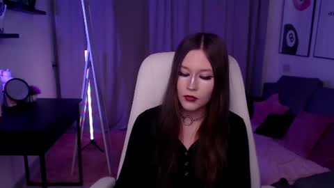 Katie online show from 06/16/26, 07:33