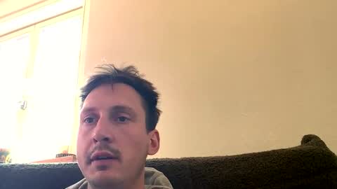 Freshmilk online show from 05/02/26, 01:38