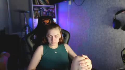 Snapshot of beverly_yay chatting on 05/11/26, 08:17 beverly_yay online show from 05/11/26, 08:17