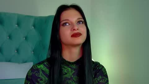 Snapshot of beverlyyork chatting on 02/04/25, 05:01 Beverly online show from 02/04/25, 05:01