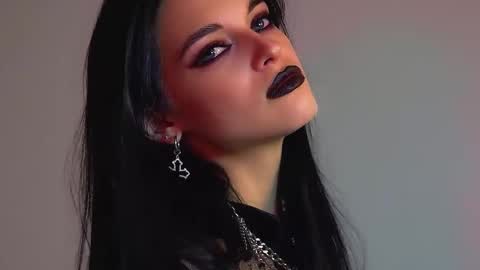 Beverly online show from 11/11/25, 06:19