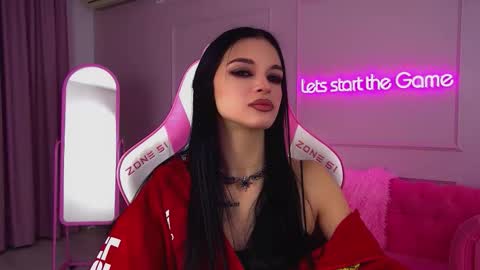 Beverly online show from 11/26/25, 06:31