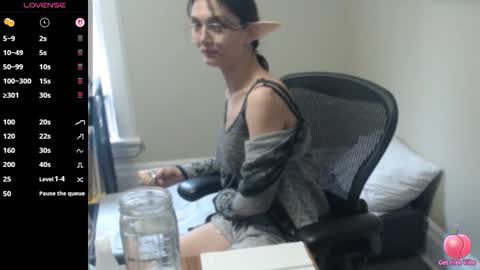 Bex Black online show from 10/10/25, 09:25