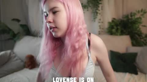 Eliz online show from 11/29/25, 01:08