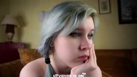 Eliz online show from 06/15/26, 03:03