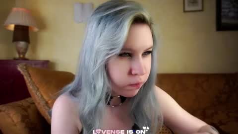 Eliz online show from 06/19/26, 02:38