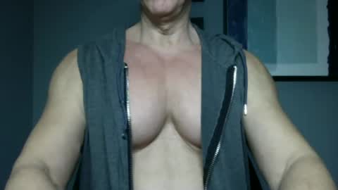 Snapshot of bgdkmuscleguy chatting on 12/13/24, 02:43 BGDKMUSCLEGUY - SELECTED BY CHATURBATE AS A TOP BROADCASTER FOR 2023 online show from 12/13/24, 02:43