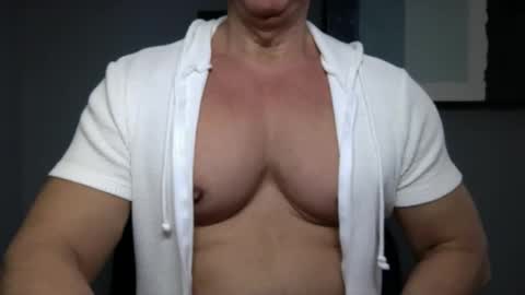 Snapshot of bgdkmuscleguy chatting on 03/09/25, 05:39 BGDKMUSCLEGUY - SELECTED BY CHATURBATE AS A TOP BROADCASTER FOR 2023 online show from 03/09/25, 05:39