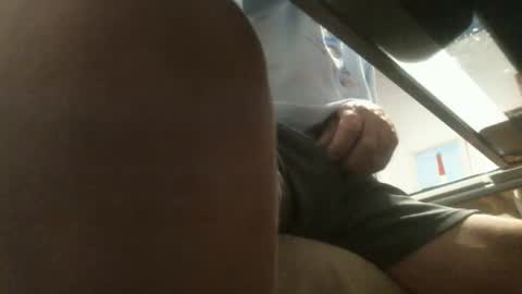 Snapshot of bgf32054 chatting on 02/04/26, 04:07 Bigfish123 online show from 02/04/26, 04:07