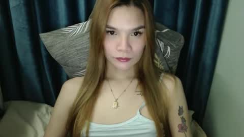 Snapshot of bheefuck52 chatting on 03/16/26, 10:52 bhee52 online show from 03/16/26, 10:52