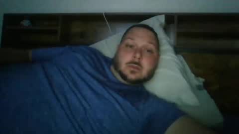 Snapshot of bhines5791 chatting on 10/29/25, 06:15 hines5791 online show from 10/29/25, 06:15