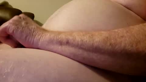 Snapshot of bhotdad chatting on 06/03/26, 06:16 bi-hotdad online show from 06/03/26, 06:16