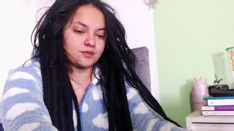 BiaBia online show from 12/25/24, 01:41